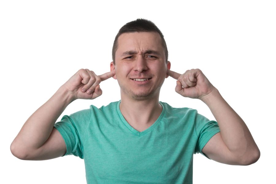 ساکشن گوش در منزل